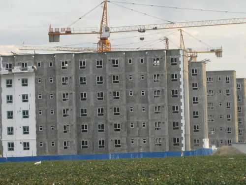 新疆兵團農五師八十一團廉租住房主體工程完工，房屋建筑工程取得新進展